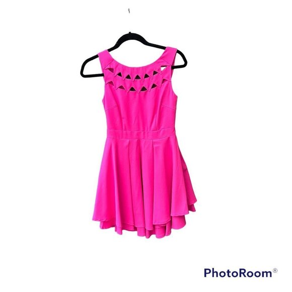 Lulu’s Flirting with Danger Cutout Fuchsia Dress Size XS - Picture 9 of 11